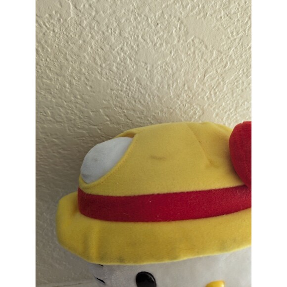 Hello Kitty Sanrio x Tanaka Farms Strawberry Farmer, 2017 Standing Plush, 10" - Picture 2 of 12